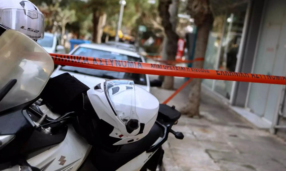 Θεσσαλονίκη: Ανθρωποκυνηγητό για τον 42χρονο που μαχαίρωσε την γυναίκα του